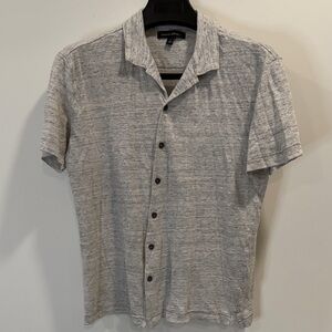 Banana Republic Light Gray Casual Button-Down Shirt